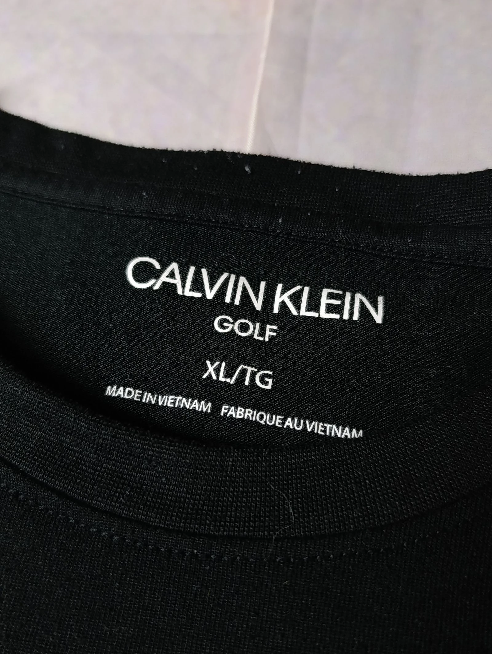 Camiseta de golf negra de rendimiento Calvin Klein para hombre talla XL – photo 4